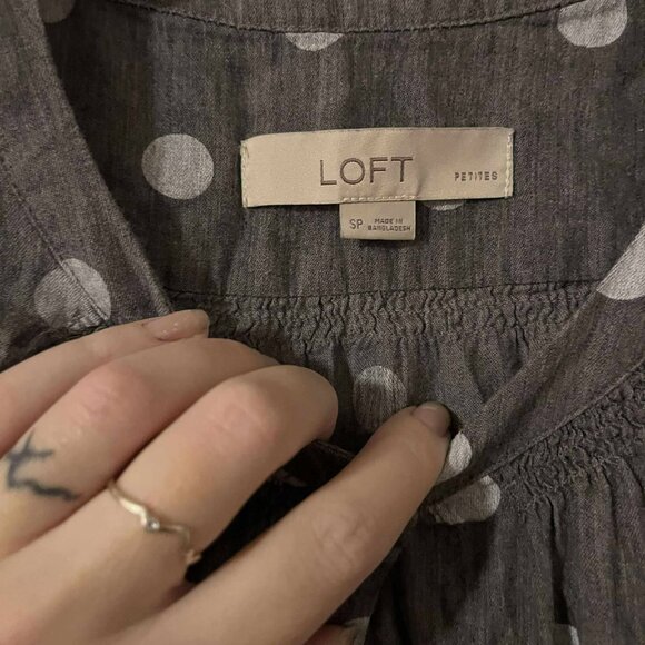 Loft Polka Dot Button Down Size Small Petite - Picture 3 of 5